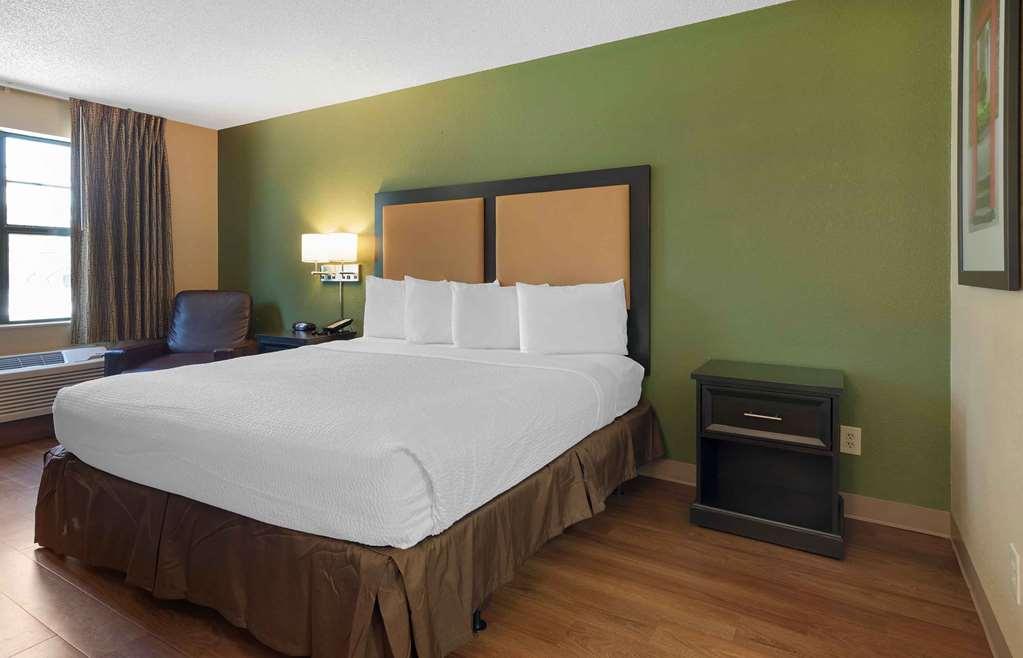 Extended Stay America Suites - Atlanta - Morrow Room photo
